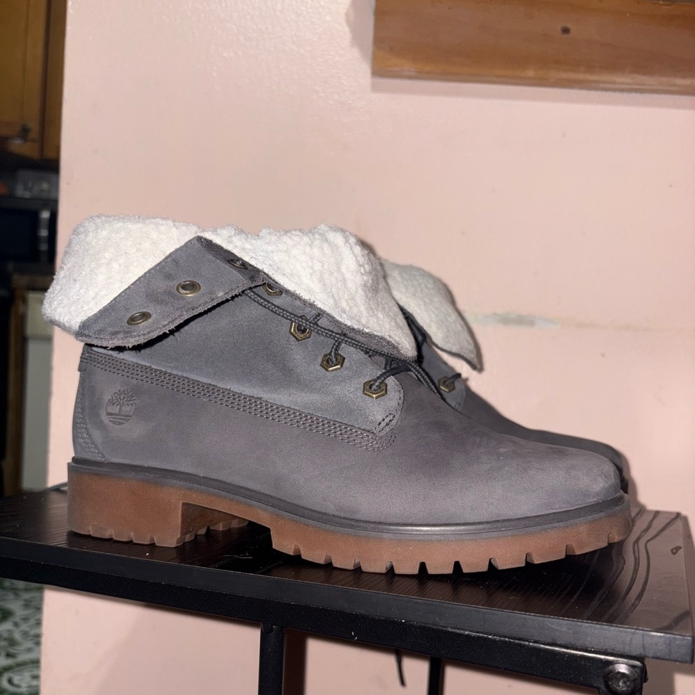 Timberland Women's Dark Gray Combat Boots - Picture 6 of 11